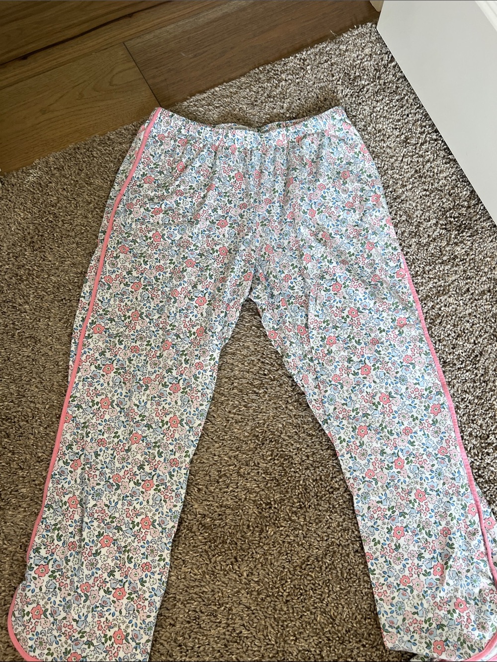 Joyspun Floral Pajamas Size Small - Picture 3 of 4